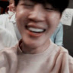 Meet your Posher, Esther